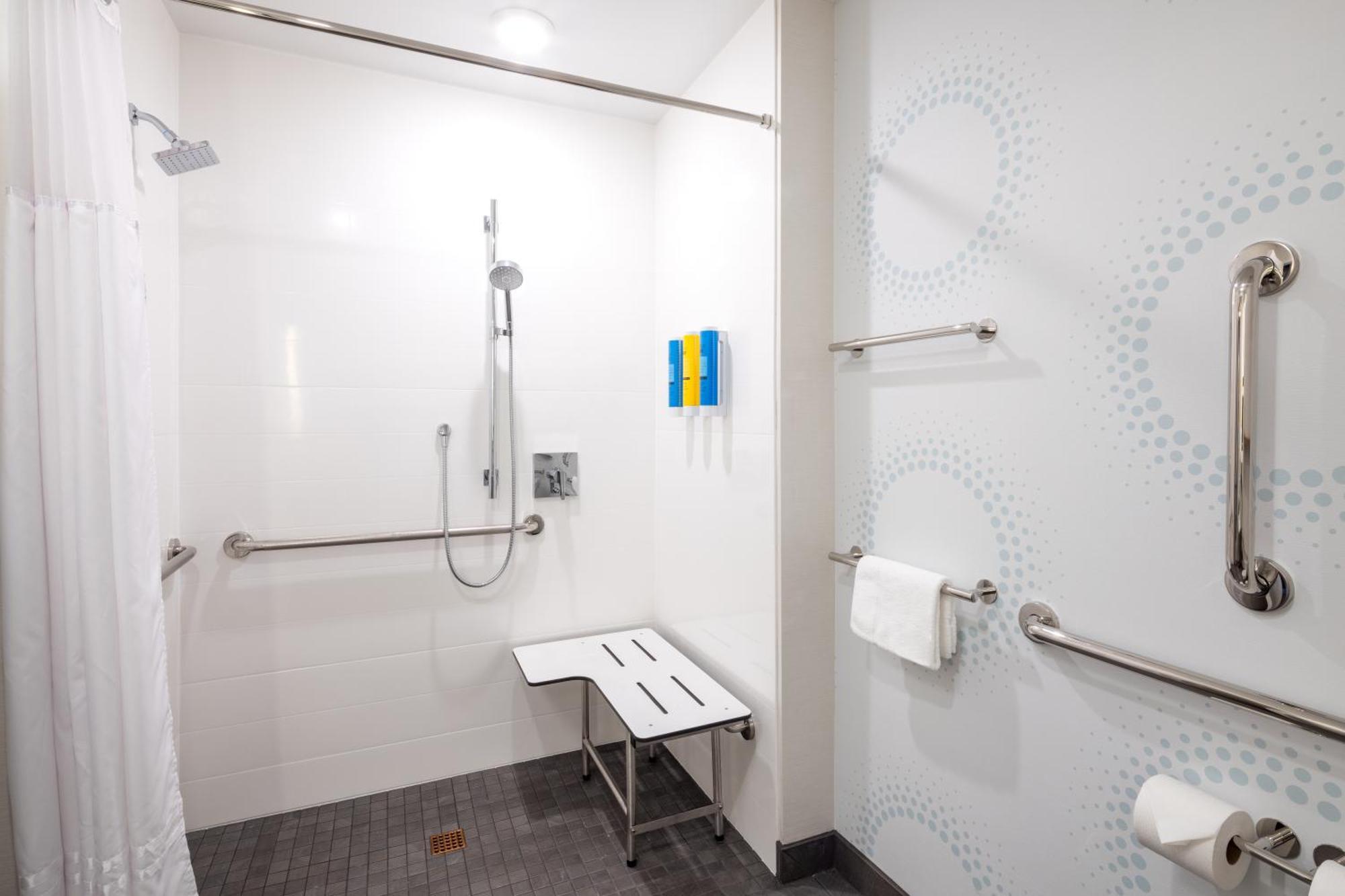 Tru By Hilton Yakima Airport Hotel Ngoại thất bức ảnh